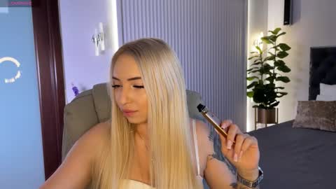 Emma online show from 26, 9, 2025