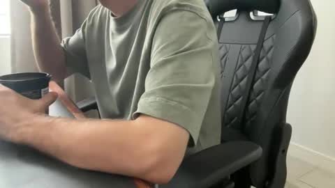 ohmymichael online show from 15, 2, 2026