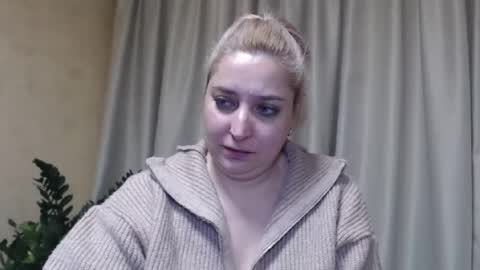 Iren online show from 19, 2, 2025