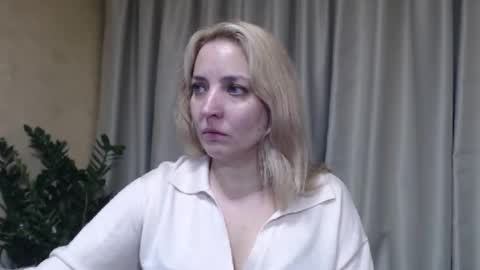 Mari online show from 15, 11, 2025