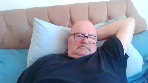 Snapshot of old_fkr chatting on 11, 1, 2025 old_fkr online show from 11, 1, 2025