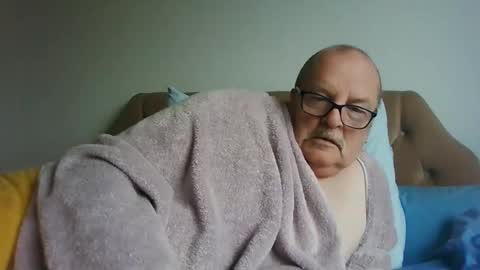 Snapshot of old_fkr chatting on 4, 2, 2025 old_fkr online show from 4, 2, 2025