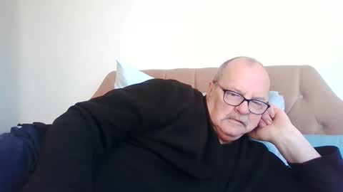 Snapshot of old_fkr chatting on 6, 2, 2025 old_fkr online show from 6, 2, 2025