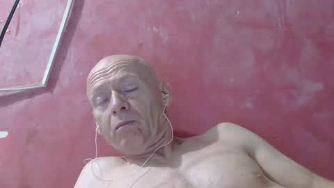 oldbuthorny62 online show from 2, 5, 2026