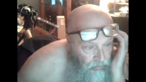 oldman196262 online show from 16, 2, 2025