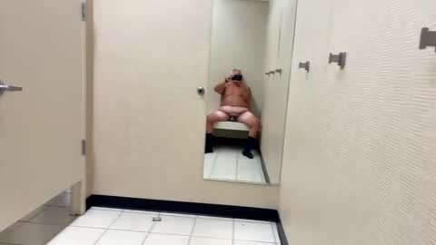 Snapshot of oldrm chatting on 19, 9, 2025 OldrM online show from 19, 9, 2025