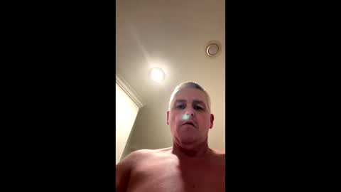 Snapshot of oldrm chatting on 3, 11, 2025 OldrM online show from 3, 11, 2025