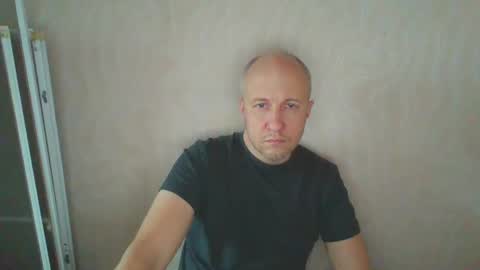 Snapshot of oleg365 chatting on 29, 12, 2024 figaro online show from 29, 12, 2024