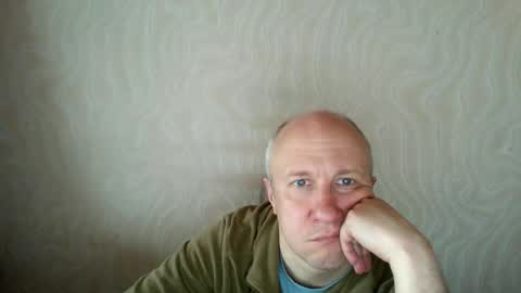 Snapshot of oleg365 chatting on 30, 4, 2026 figaro online show from 30, 4, 2026