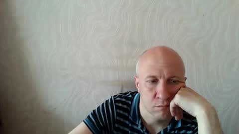 Snapshot of oleg365 chatting on 6, 5, 2026 figaro online show from 6, 5, 2026