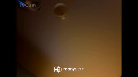 Snapshot of oli__33 chatting on 4, 3, 2026 oli__33 online show from 4, 3, 2026