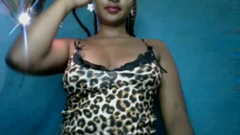Snapshot of olinah610 chatting on 3, 8, 2026 olinah610 online show from 3, 8, 2026