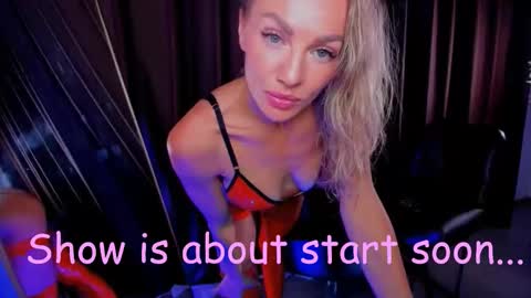 oliva_candy online show from 15, 12, 2025