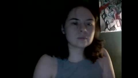 Snapshot of olivepeach chatting on 26, 3, 2026 Oil online show from 26, 3, 2026