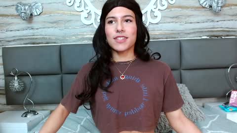 Oliver  online show from 5, 1, 2025