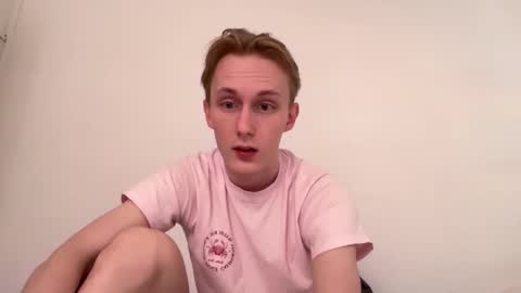 Snapshot of oliver_and_thomas chatting on 6, 11, 2025 Oliver and Thomas online show from 6, 11, 2025