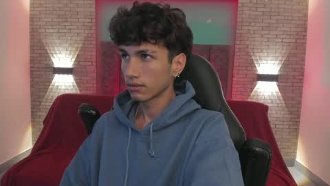 Snapshot of oliver_fast_ chatting on 13, 12, 2024 Oliver fast online show from 13, 12, 2024