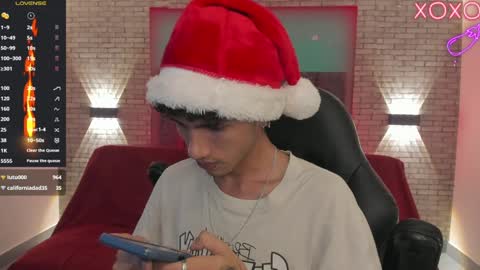 Snapshot of oliver_fast_ chatting on 13, 12, 2024 Oliver fast online show from 13, 12, 2024