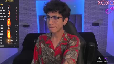 Snapshot of oliver_fast_ chatting on 15, 1, 2025 Oliver fast online show from 15, 1, 2025