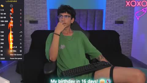 Snapshot of oliver_fast_ chatting on 30, 1, 2025 Oliver fast online show from 30, 1, 2025