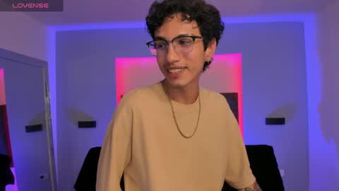 Snapshot of oliver_fast_ chatting on 13, 2, 2025 Oliver fast online show from 13, 2, 2025