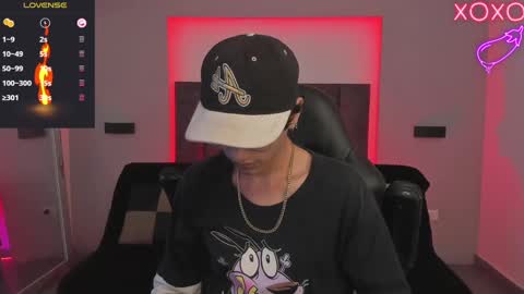 Snapshot of oliver_fast_ chatting on 27, 2, 2025 Oliver fast online show from 27, 2, 2025