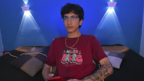 Snapshot of oliver_fast_ chatting on 1, 3, 2025 Oliver fast online show from 1, 3, 2025