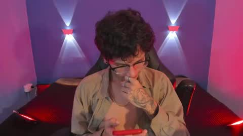 Snapshot of oliver_fast_ chatting on 1, 3, 2025 Oliver fast online show from 1, 3, 2025