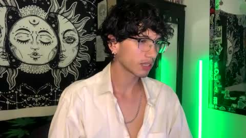 Snapshot of oliver_fast_ chatting on 13, 10, 2025 Oliver fast online show from 13, 10, 2025