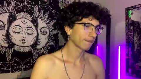 Snapshot of oliver_fast_ chatting on 24, 10, 2025 Oliver fast online show from 24, 10, 2025