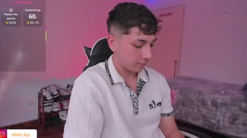 oliveeer online show from 19, 3, 2026