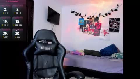 oliver_mrgn online show from 2, 12, 2025