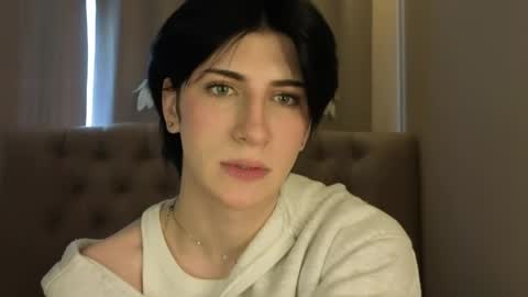 oliver online show from 6, 4, 2026