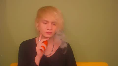 Snapshot of oliver_sweet_ chatting on 11, 12, 2024 Oliver online show from 11, 12, 2024