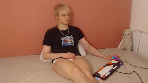 Oliver online show from 22, 3, 2026