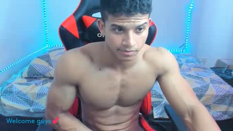 oliver thompsson online show from 2, 1, 2025