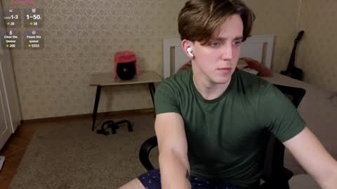 Snapshot of oliver_travis chatting on 28, 12, 2024 Oliver Evans online show from 28, 12, 2024