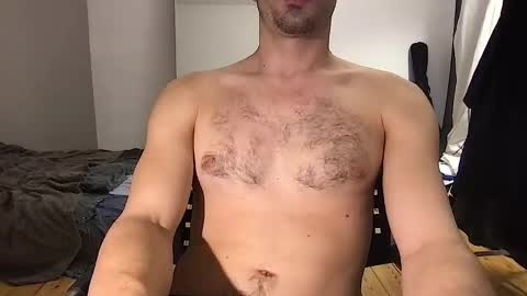 oliverbisbis1 online show from 4, 10, 2025