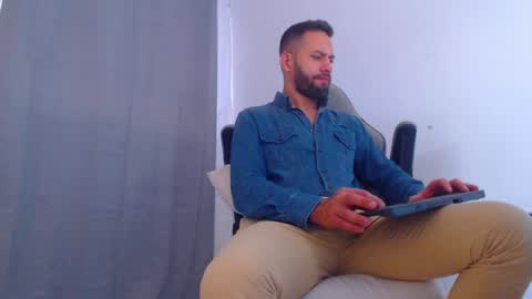 oliver online show from 8, 12, 2024