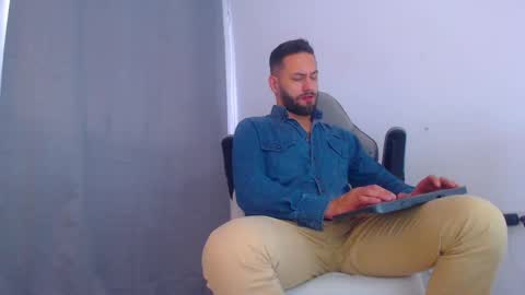 oliver online show from 23, 12, 2024