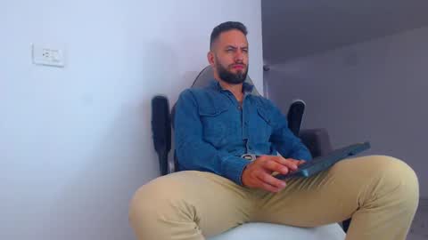 oliver online show from 7, 3, 2025