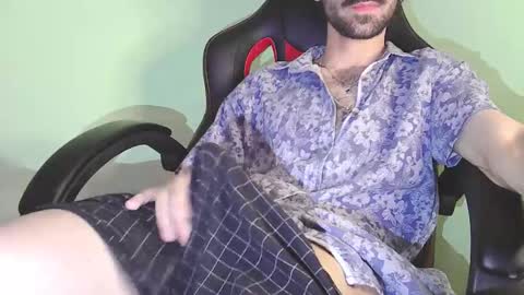 Oliver online show from 5, 2, 2026