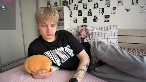 oliver online show from 16, 3, 2026