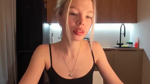 Olivia 3 online show from 22, 1, 2025