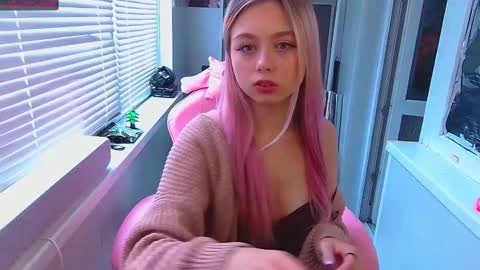 Olivia online show from 2, 12, 2024