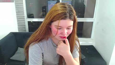 olivia_martine online show from 15, 12, 2024