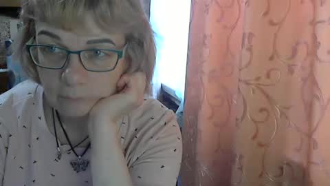 Olivia Mia online show from 17, 5, 2026