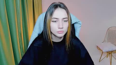 olivia_norton_ online show from 14, 9, 2025