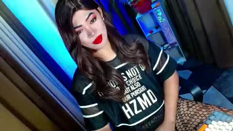 Miss OLIVIA online show from 28, 10, 2025