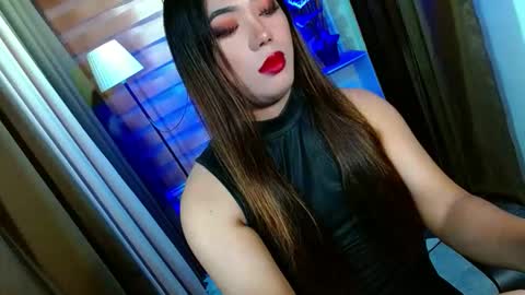 Miss OLIVIA online show from 13, 3, 2026